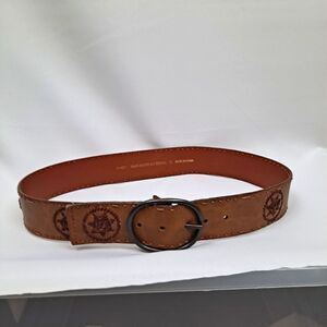 Ladies western style belt, NWOT